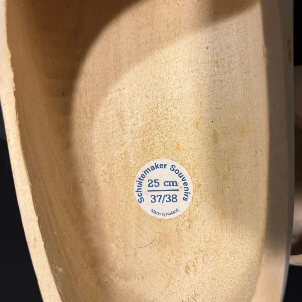 Women’s Natural Wooden Clogs from Holland Handmade Unique Collectable Crafting - Picture 5 of 10